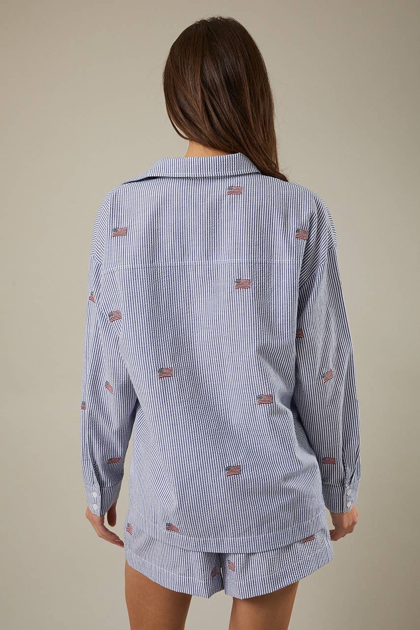 STRIPE FLAG BUTTON DOWN